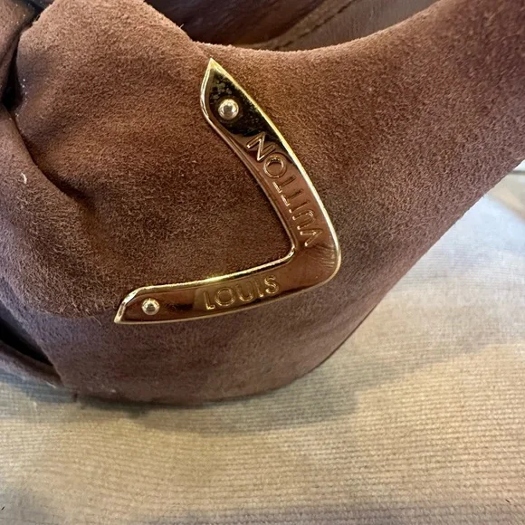 Louis Vuitton shoes - Picture 3 of 12